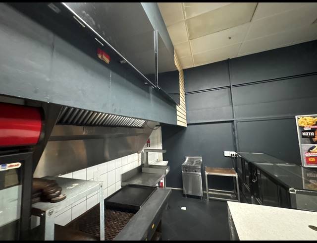 63.11M² RESTAURANT TO LET IN DURBAN CENTRAL